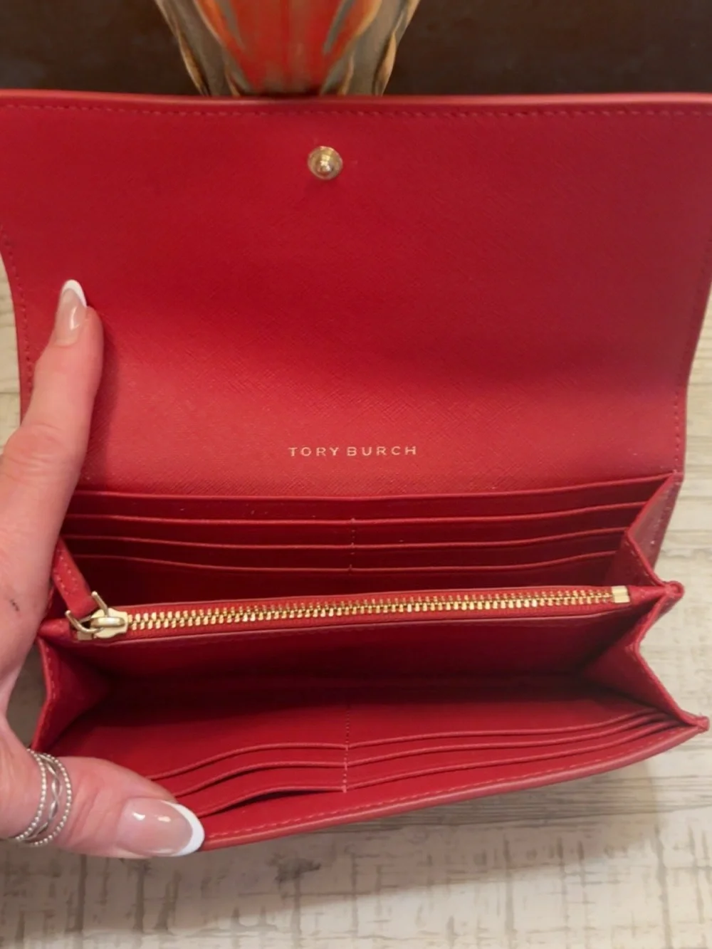 Beautiful Tory Burch Red Leather Logo Continental Wallet